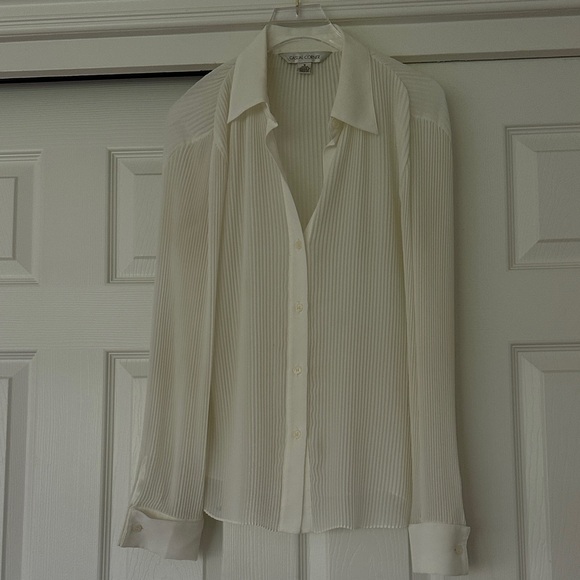 Casual Corner Tops - Casual Corner Ivory Pleated Button Down Shirt